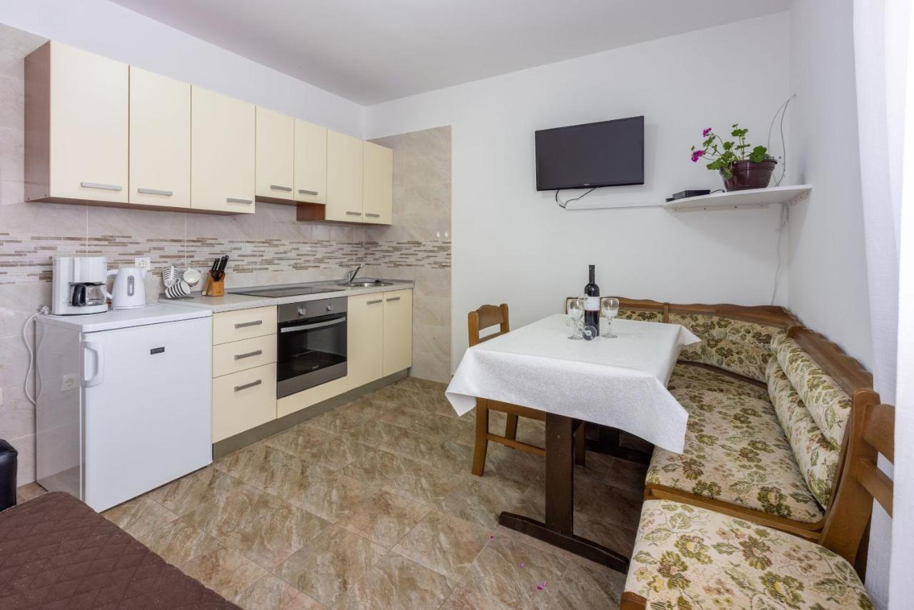 Apartment Krešo 普纳特 外观 照片