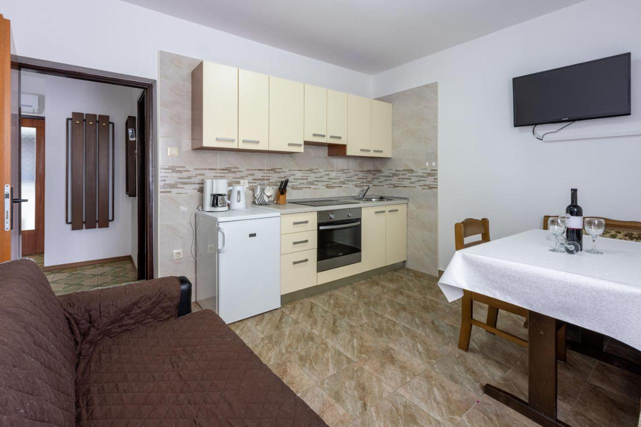 Apartment Krešo 普纳特 外观 照片